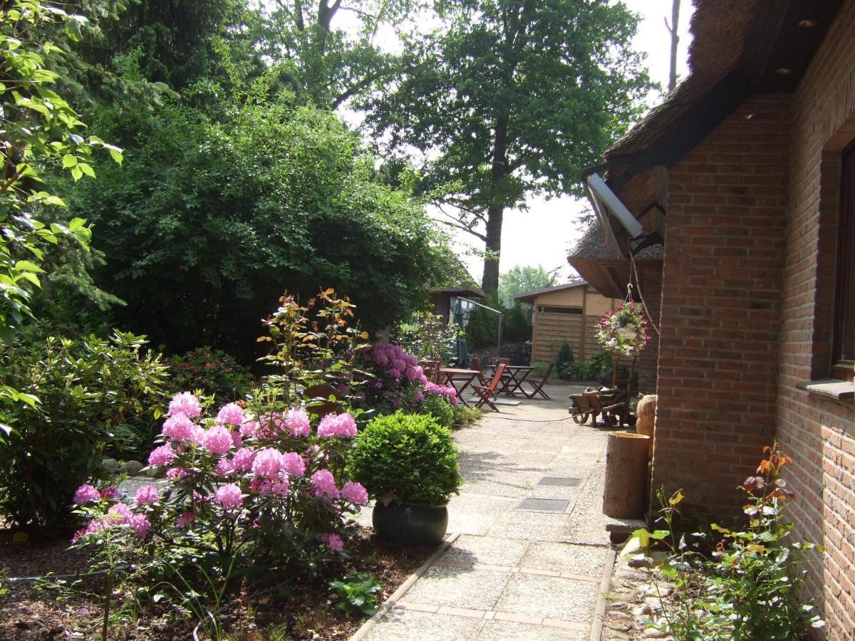 Amaya Hotel & Suites Soltau Exterior foto